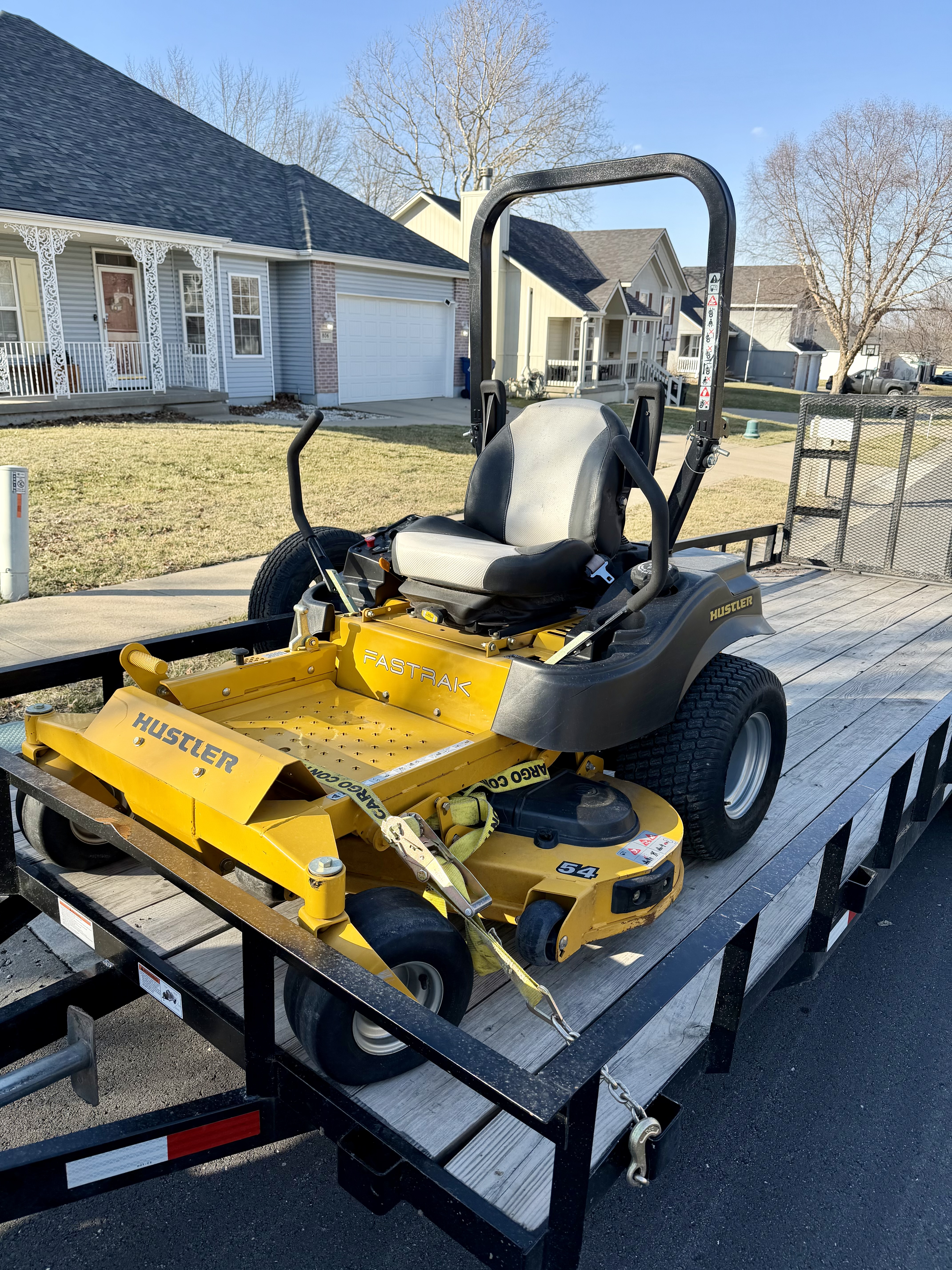 2021 Hustler  Fastrak