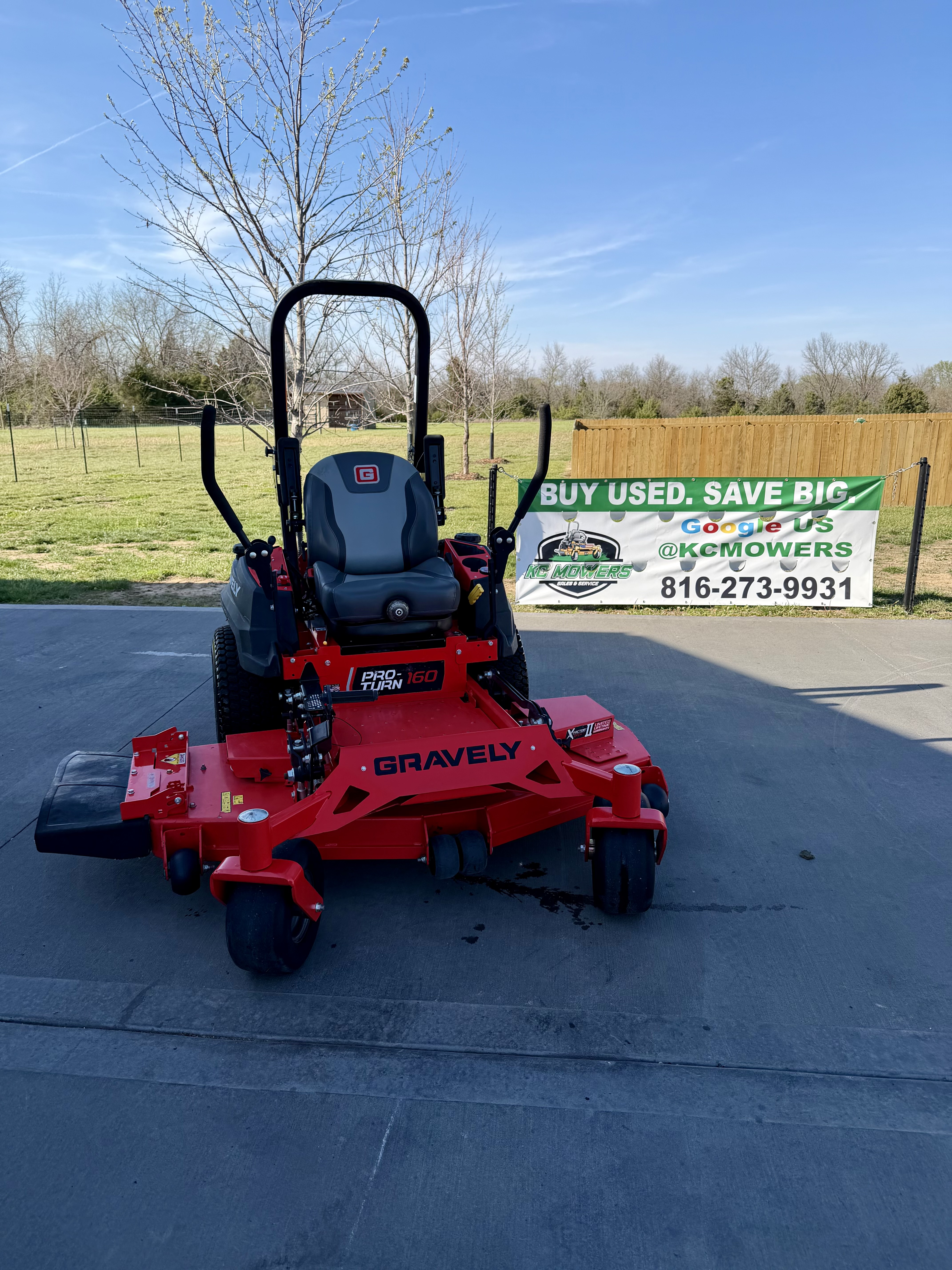2019 Gravely  Pro Turn 160