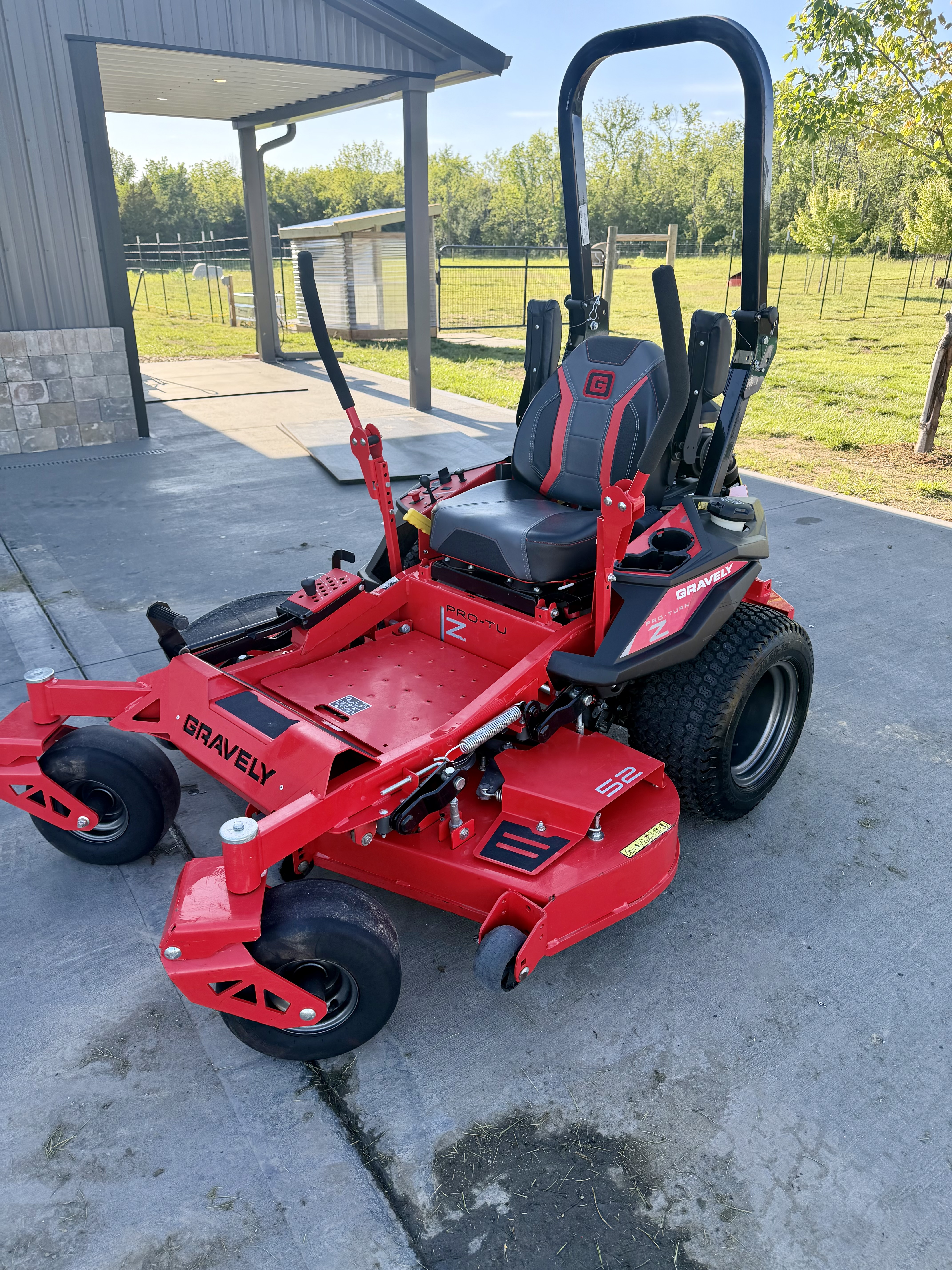 2021 Gravely  Pro Turn Z 