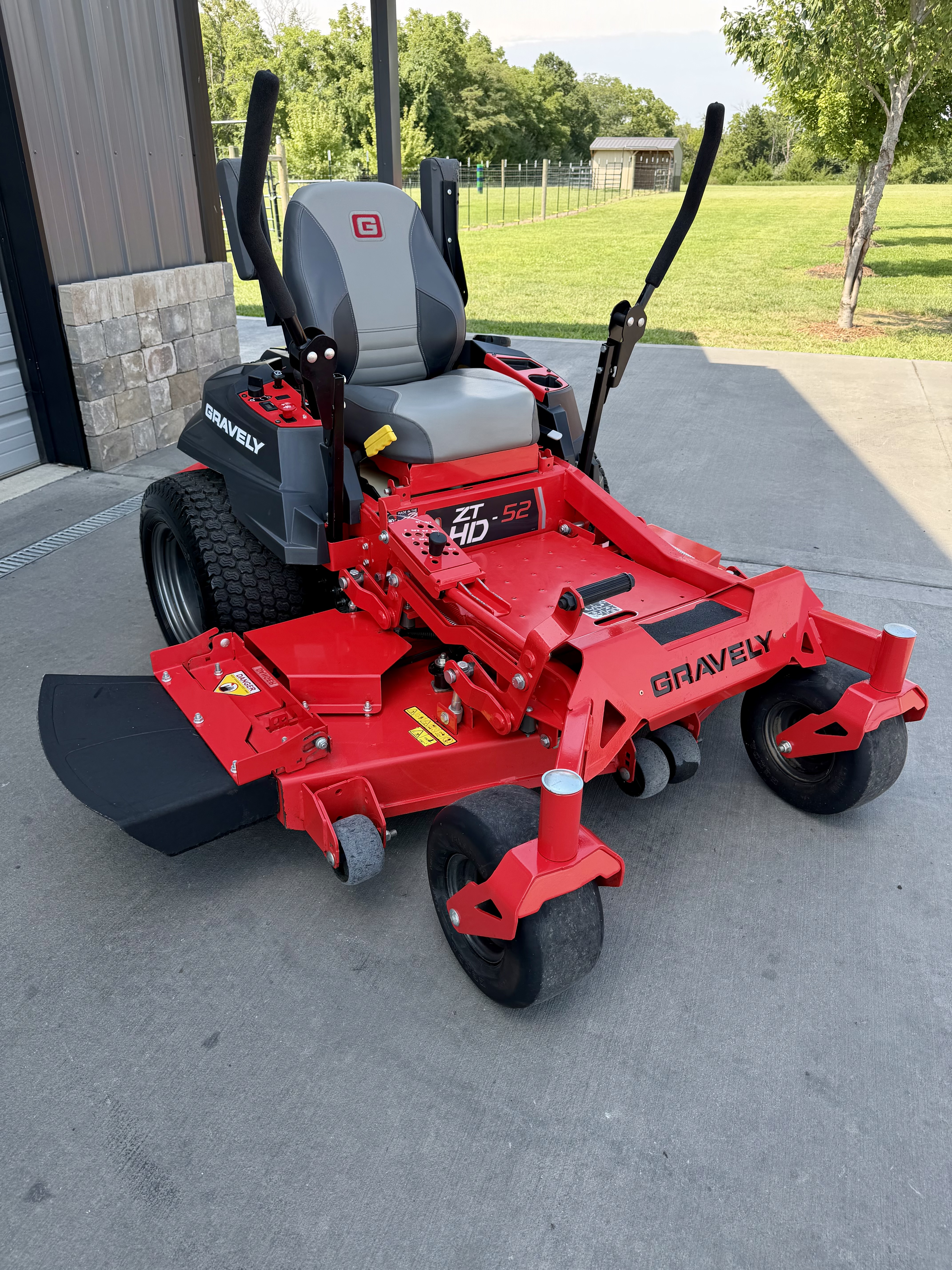 2020 Gravely  ZT HD 52