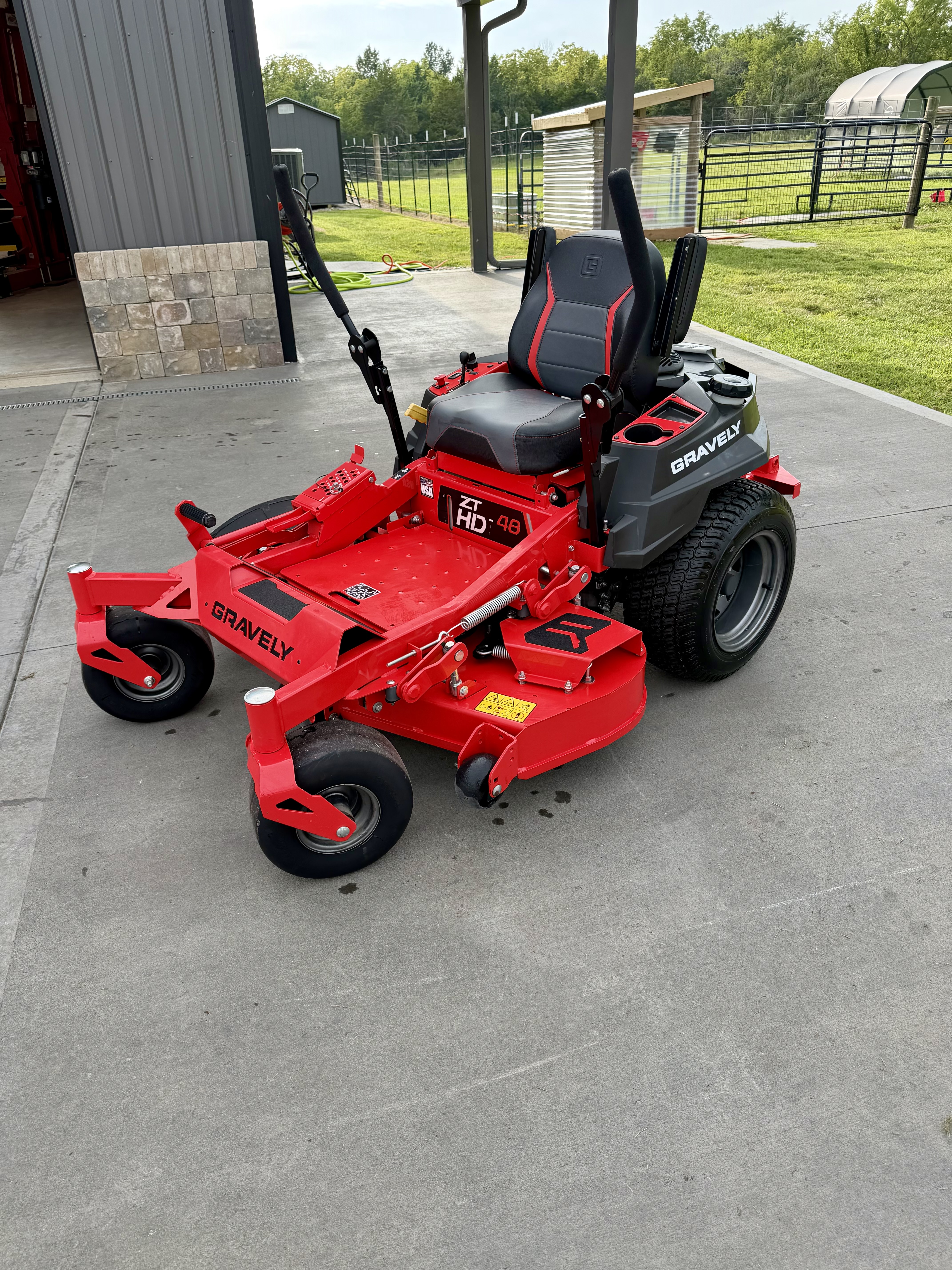 2021 Gravely ZT HD 52