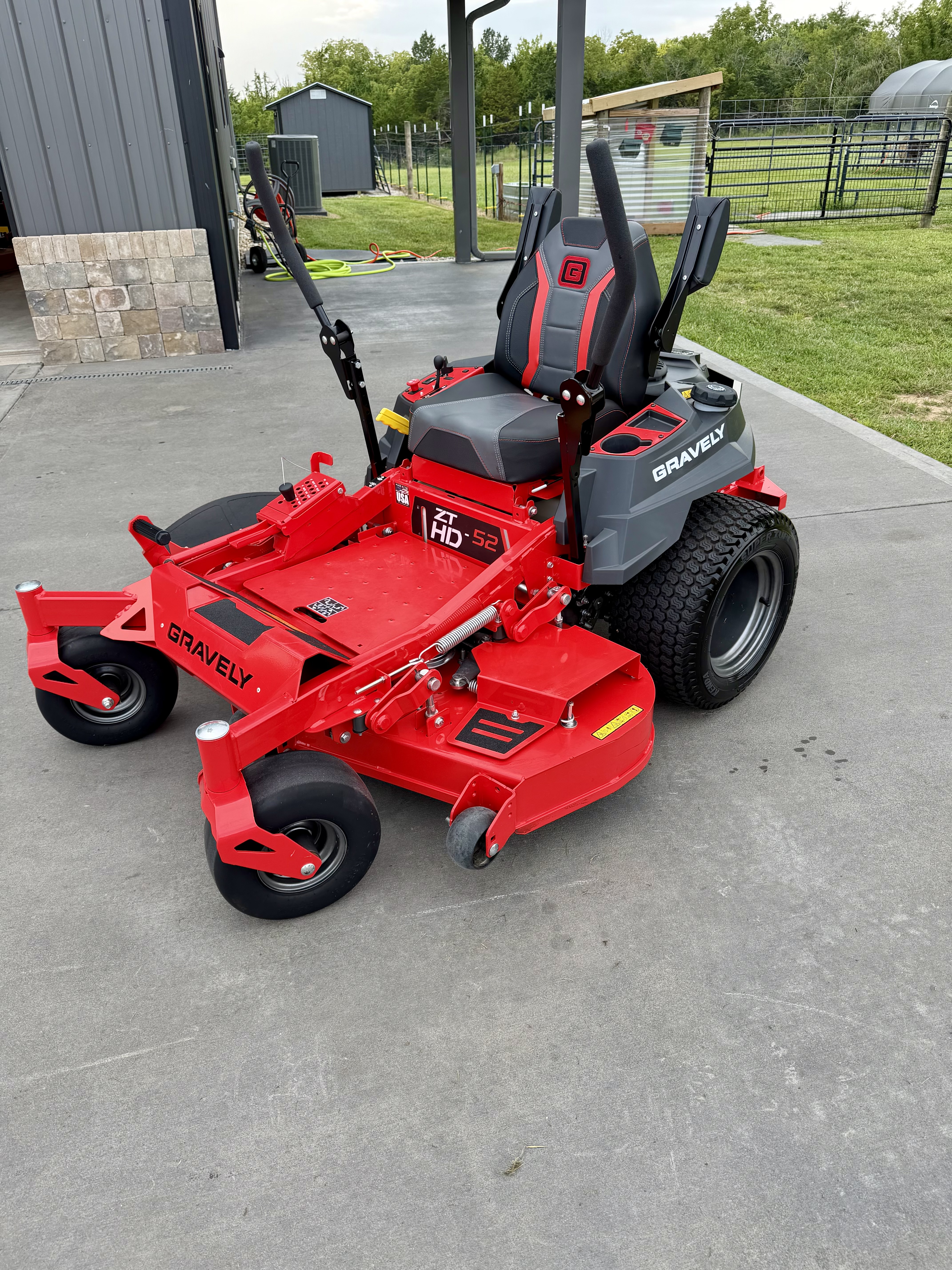 2021 Gravely  ZT HD 52 